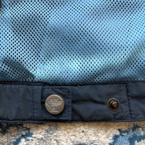 Versace Sports Vest that is Stylish, Comfortable and Luxurious - Picture 11 of 13